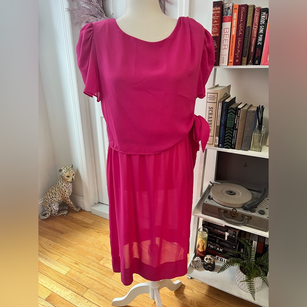 Barbie pink 80s dress